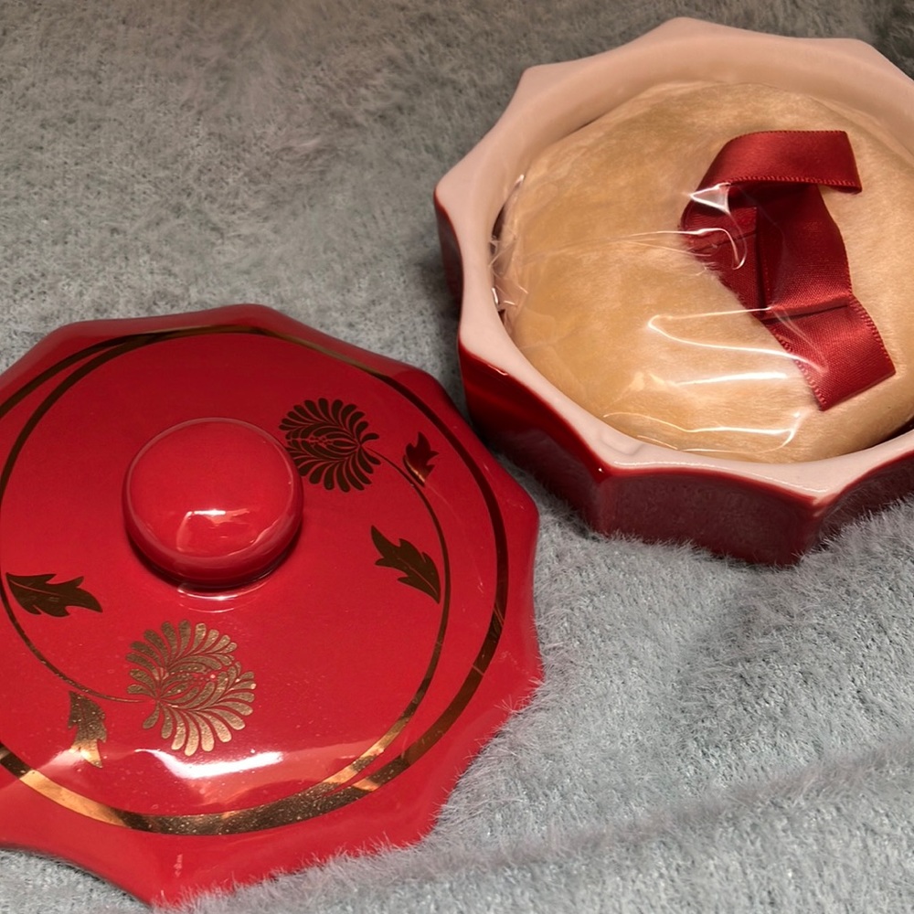 Bésame Art Deco Ceramic Powder Holder